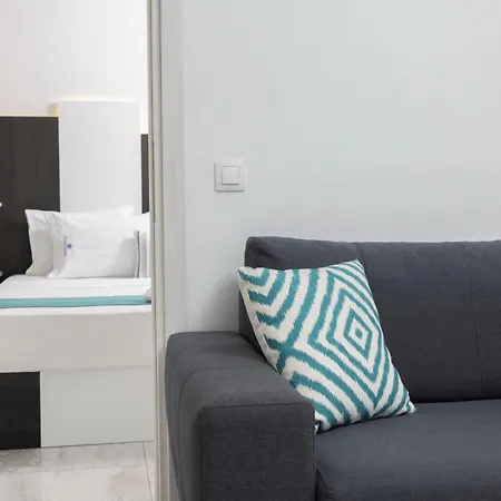 Asterias Premium Aparthotel 3*