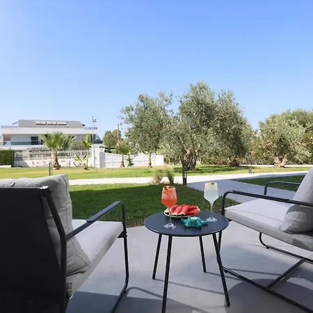 Asterias Premium Aparthotel Pefkochori